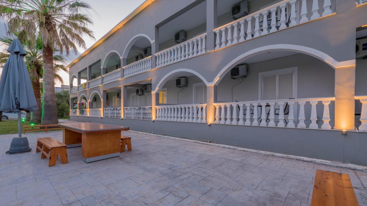 Maui Hotel Laganas Exterior photo